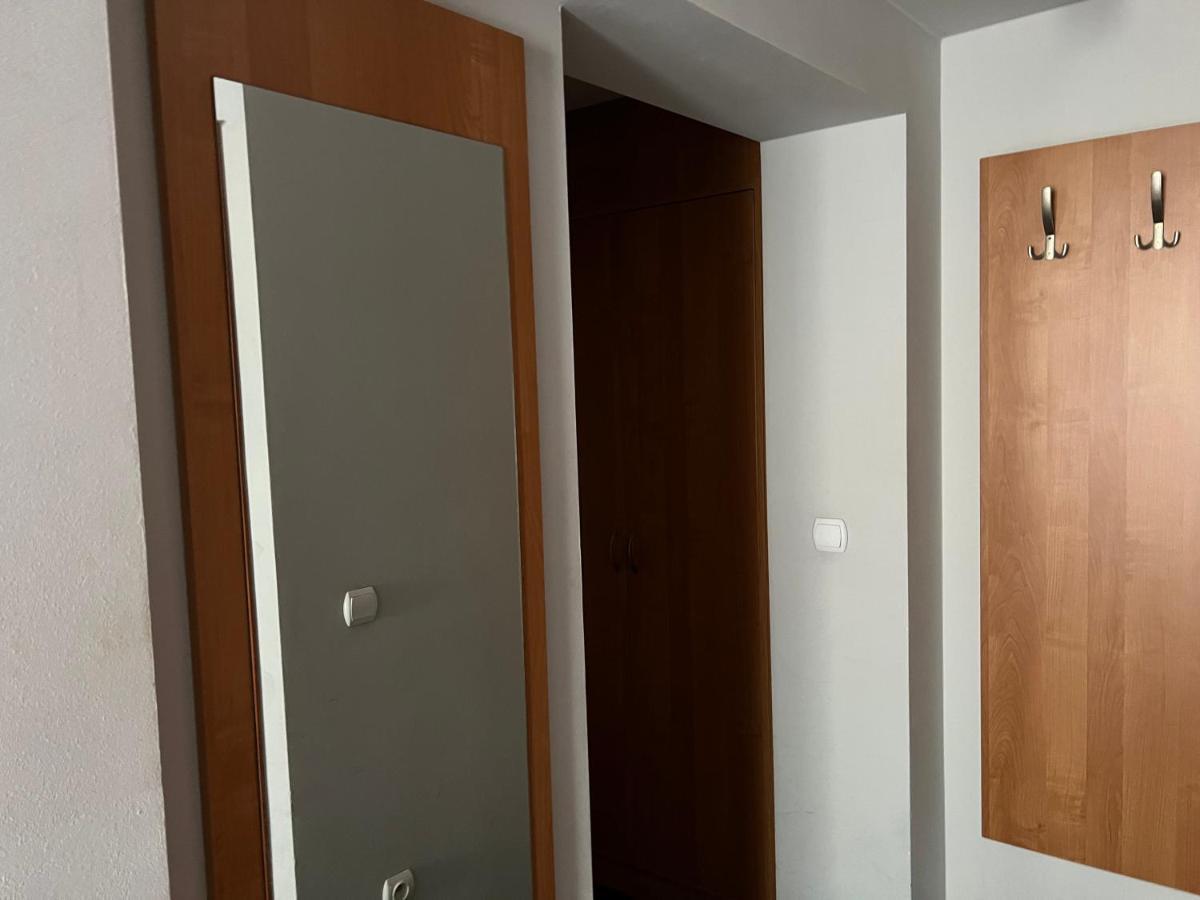 Apartment Garbarska 22 *